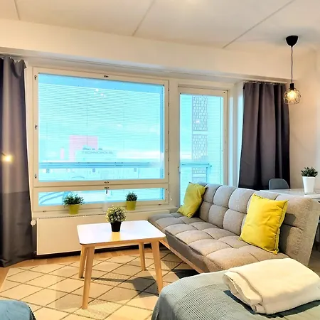 Kotimaailma - Kaunis 10 Kerroksen Parvekkeellinen Yksioe - Peltokatu * Tampere