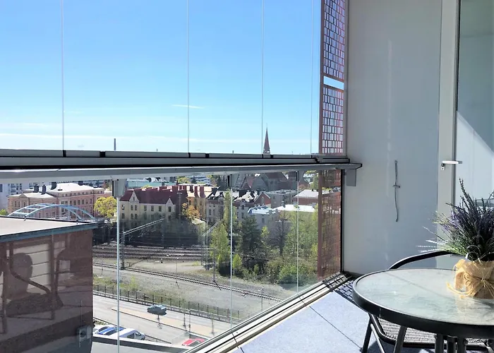 아파트 Kotimaailma - Kaunis 10 Kerroksen Parvekkeellinen Yksioe - Peltokatu